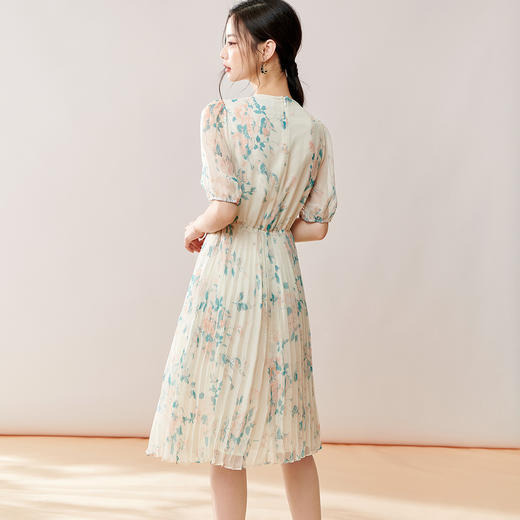 剩S/M 芳外【法式茶歇碎花裙】2025夏季新款V领百褶连衣裙 商品图7