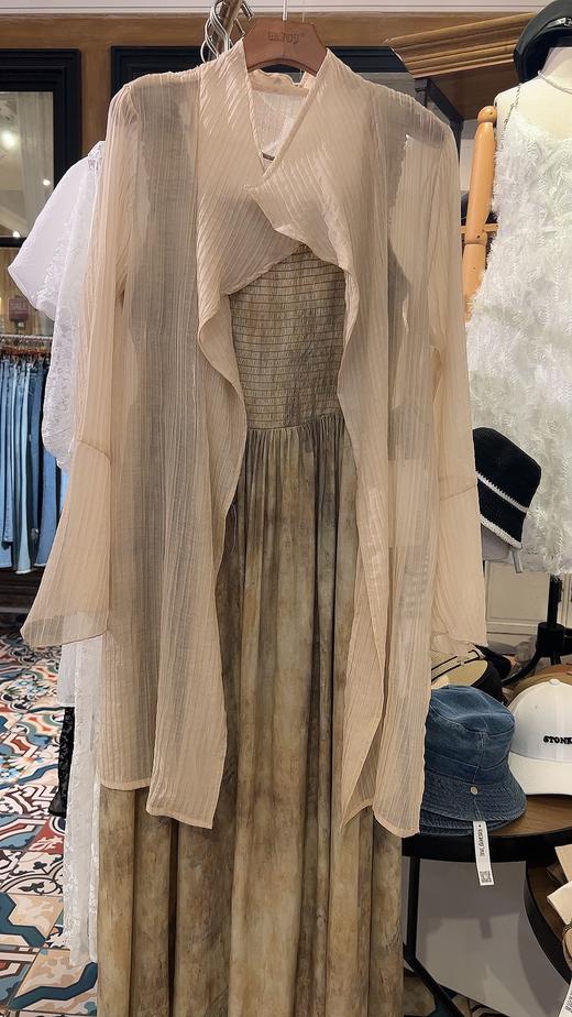 【门店同款】2023年夏季侘寂风不规则天丝防晒上衣 150711705 商品图0