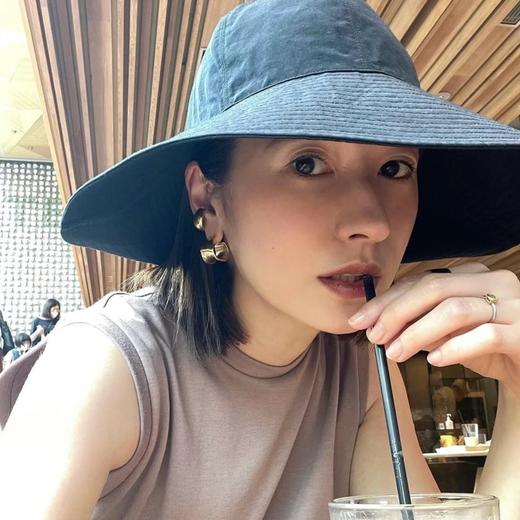 Perperle 弧形圆环 925银镀金 时髦耳环 商品图9