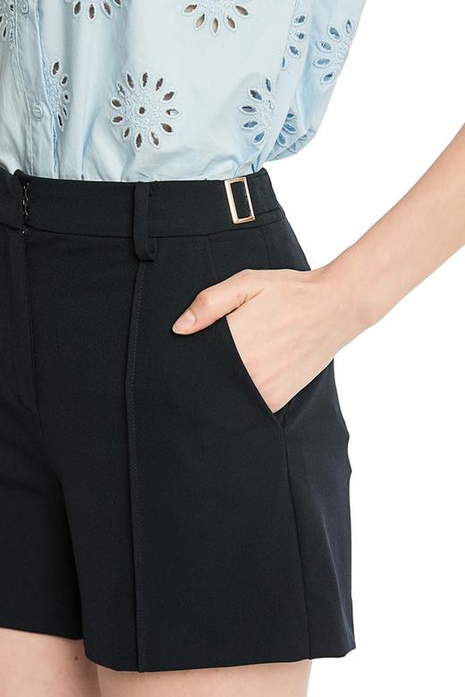COCOLINDA 黑色缝线高腰短裤 2416 商品图4