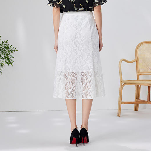 EITIE爱特爱时尚精致优雅法式包臀高腰蕾丝半身裙白色夏季新款B06114 商品图4