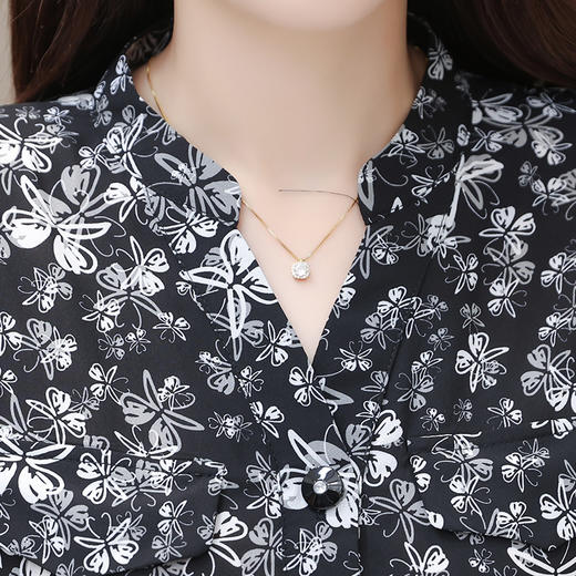 QYM 2B23028-1-L印花简约修身时尚雪纺裙V领休闲连衣裙 商品图3