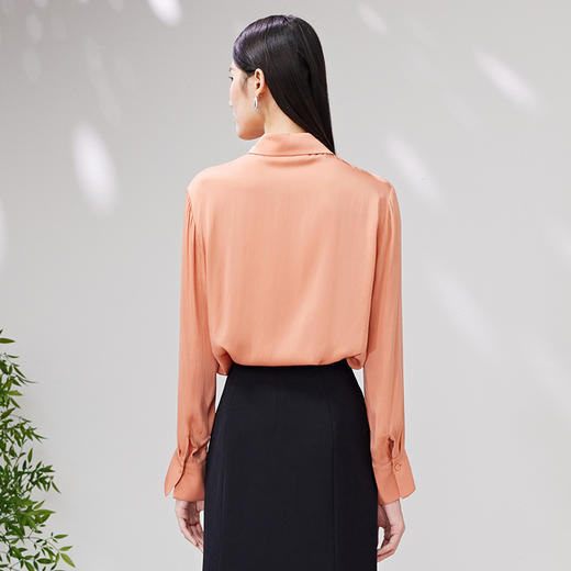 EITIE爱特爱夏季新品时尚百搭显瘦通勤衬衫女7009706 商品图4