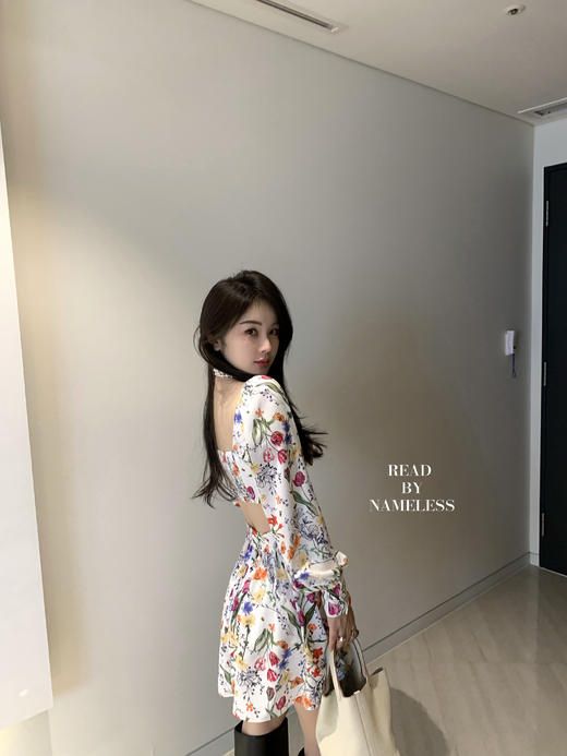 Read Nameless/泰国买的露背碎花裙 商品图10