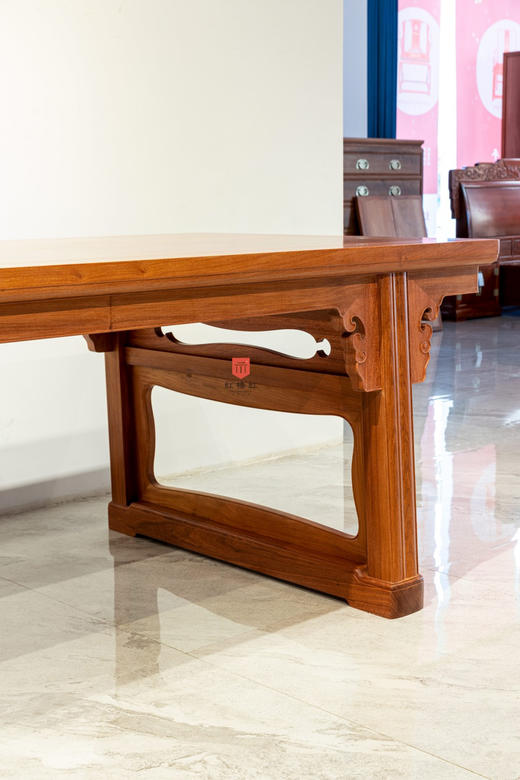 红桥红  家具严选  缅甸花梨（大果紫檀）【262带托子 插肩榫大画案 】 商品图3