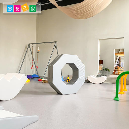 儿童体适能空心八角环幼儿园感统训练器材跳箱玩具圆柱体软包组合 商品图3