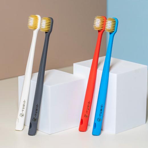 YUMIE由美枝48孔双重洁柔牙刷软毛4支装/117701 舒适宽头外柔内韧 商品图2