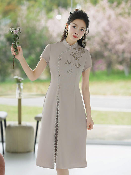 【紫华】夏季新款，优雅纹理复古绣花改良日常A摆旗袍连衣裙XGT-Q23046 商品图0