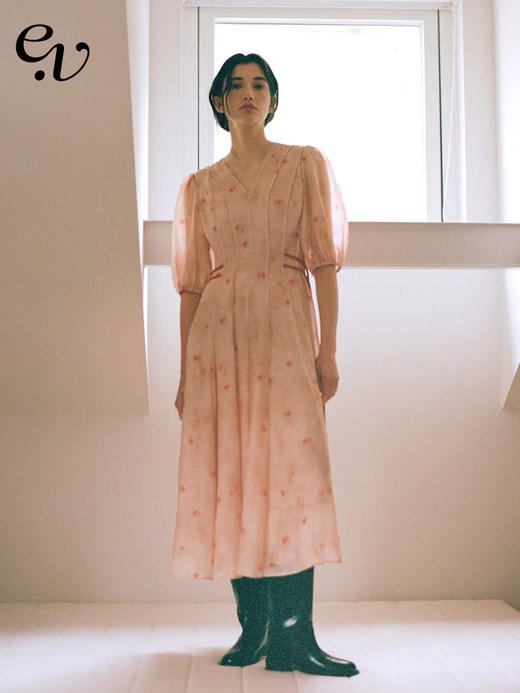 Even Vintage | 丝质光泽 法式V领泡泡袖粉红印花连衣裙女小个子 商品图0