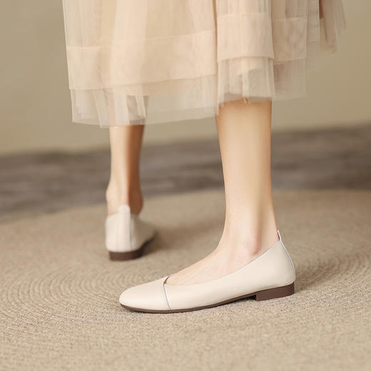 ZHR单鞋女2023春季新款V型浅口显瘦通勤时尚平底鞋软底一脚蹬女鞋 商品图4
