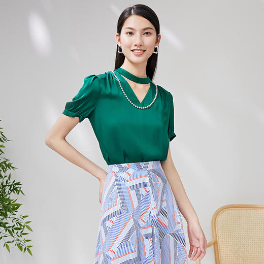 EITIE爱特爱夏季新品通勤百搭简约优雅舒适小上衣7013712 商品图2