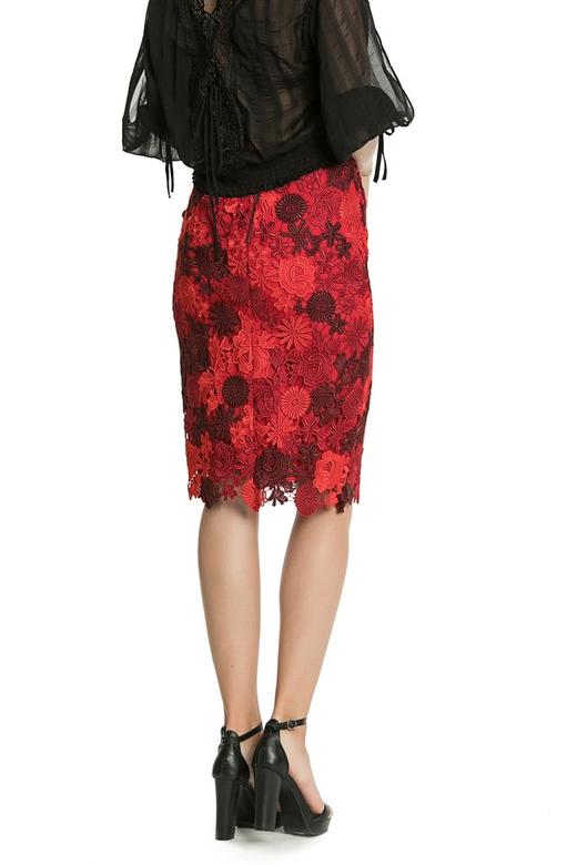 EMC亿美丞 立体刺绣包臀裙 2137 商品图3