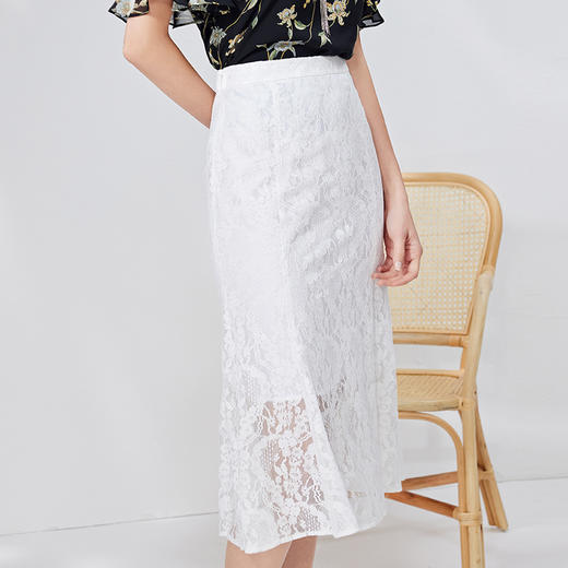 EITIE爱特爱时尚精致优雅法式包臀高腰蕾丝半身裙白色夏季新款B06114 商品图2