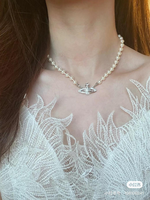 Vivienne Westwood 西太后 
星球珍珠项链 商品图0