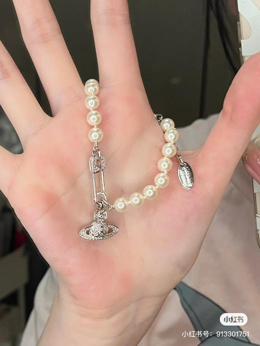 Vivienne Westwood 西太后 
珍珠别针手链 商品图1