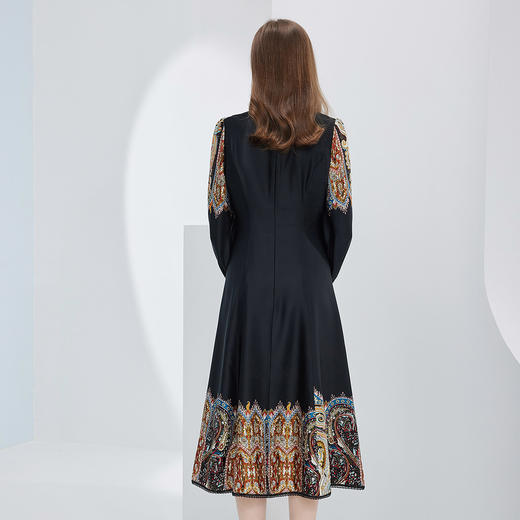 NF8D9斯尔丽瑟俪2023春夏波西米亚风定位花收腰大摆长裙荷叶领连衣裙 商品图1