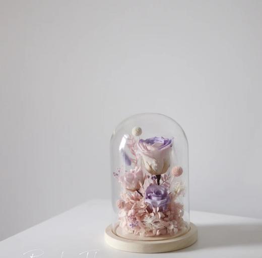 【顺丰快递配送/跑腿配送】特别款永生花观赏瓶【高约19-20CM(含底座)，底座直径约14CM】 商品图0