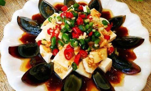 皮蛋拌豆腐 商品图0