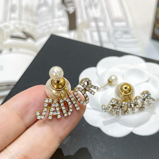 DIOR迪奥JADIOR大小珍珠耳钉耳环 商品图5