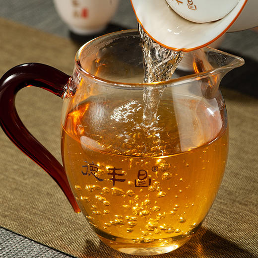 生普 | 德丰昌红票 易武刮风寨7年古树纯料普洱礼盒装357g 商品图3