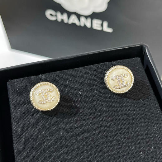 CHANEL香奈儿 双c 满钻 黑白珠 耳钉耳环 商品图6