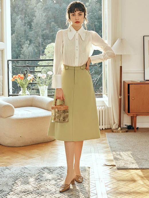 OLrain欧芮儿法式杏黄色蕾丝雪纺衫女春季2023年新款气质刺绣衬衣 商品图3