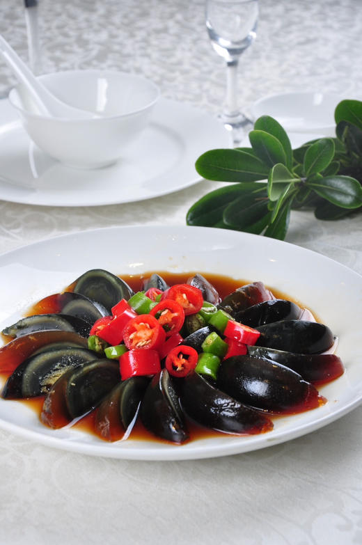 剁椒皮蛋 商品图0