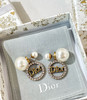 DIOR迪奥大小珍珠字母耳钉耳环 商品缩略图6