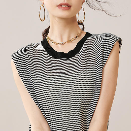 剩S/M/L/XL 芳外【条纹背心针织T】2024夏季新款女式针织衫 商品图4