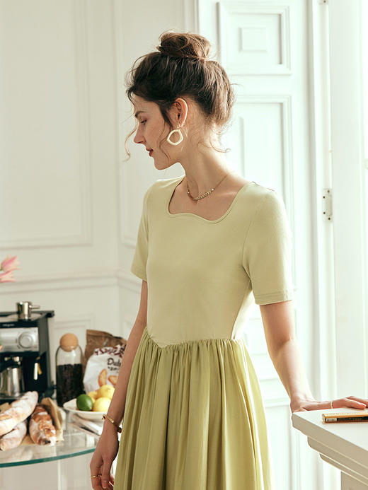 OLrain欧芮儿法式黄绿色连衣裙女夏季2023新款收腰针织拼接薄裙子 商品图2