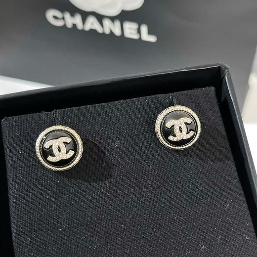 CHANEL香奈儿 双c 满钻 黑白珠 耳钉耳环 商品图5