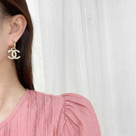 CHANEL香奈儿双c满钻耳钉耳环