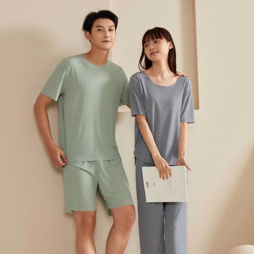 【休闲时尚❗️网红宽松情侣睡衣两件套】透气凉爽，懒人套装，穿着舒适，清新透气，凉凉套装懒人，冰丝质地，外穿家居服都可以，冰爽夏季休闲 商品图3