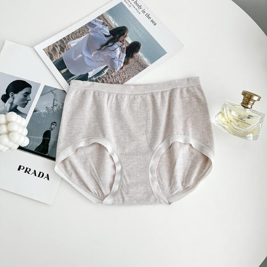 老米优品/ 米妈自留款 ~2条包邮！《GAO品质60莫代尔幻彩内裤》无缝无痕，立体臀型，质感无敌 NK230426E 商品图11