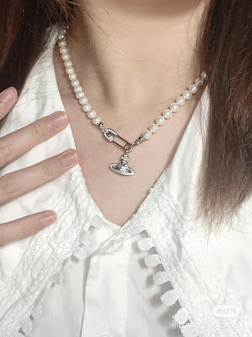 Vivienne Westwood 西太后 
珍珠别针项链 商品图0