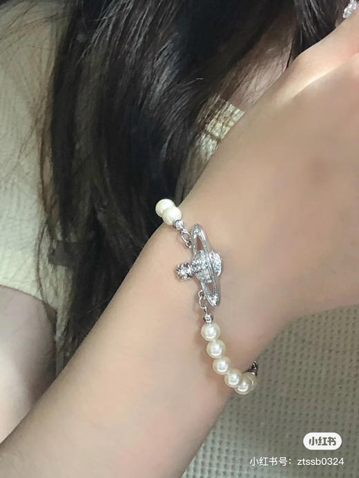 Vivienne Westwood 西太后 
珍珠星球手链 商品图1