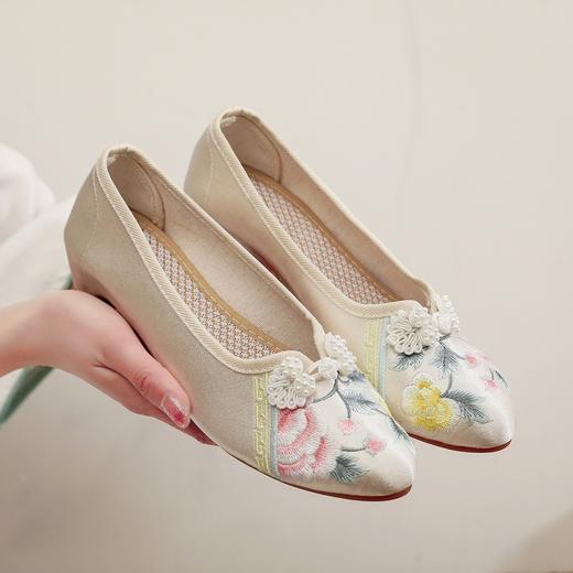 【曼香】老北京布鞋，尖头时尚绣花鞋MZ-曼香 商品图0