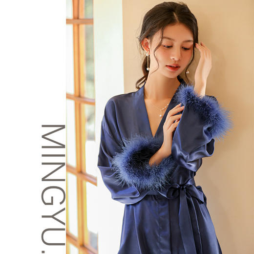 【穿出gao级感❗️新款丝绸感睡衣】滑到穿不住，让你舒服到骨子里❗️优雅大方，精致羽毛装饰，冰丝手感，夏季不闷热，仿真丝清爽透气，伴娘晨袍春夏长袖开衫女士家居服借还女 商品图3