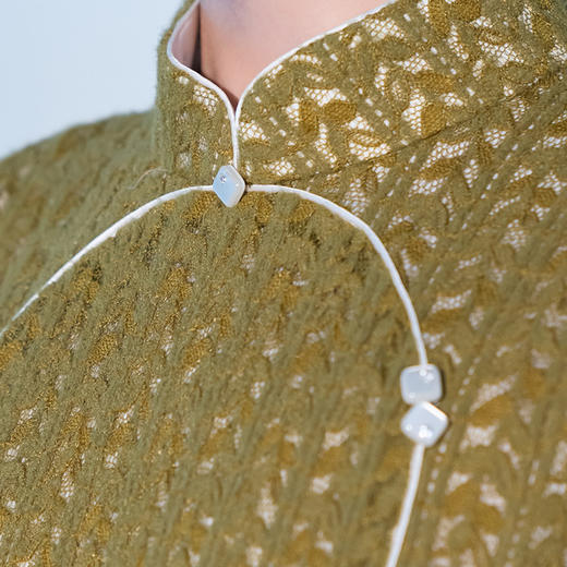 荷言GL 思远道 草绿色藤蔓纹蕾丝旗袍古典优雅风 商品图4