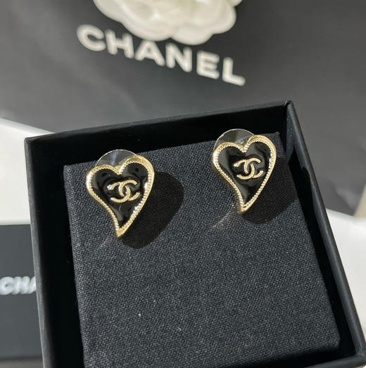 CHANEL香奈儿2022 桃心耳钉耳环 商品图4
