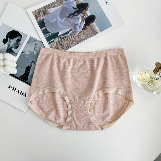 老米优品/ 米妈自留款 ~2条包邮！《GAO品质60莫代尔幻彩内裤》无缝无痕，立体臀型，质感无敌 NK230426E 商品图12