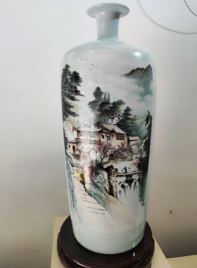 新粉结合双面开窗山水赏瓶