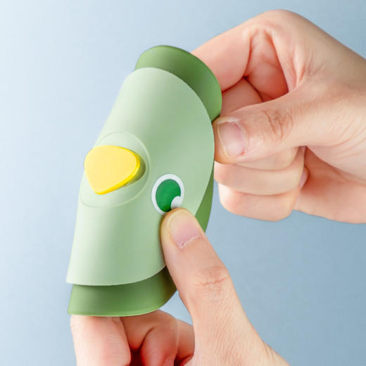 「9.9元包邮！买1送1」小鸟防臭地漏 按压式过滤网浴室厕所防堵水硅胶居家日用厨房用品防虫地漏盖 商品图3