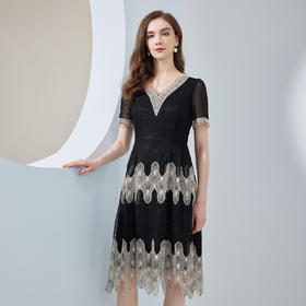 NF8D6斯尔丽瑟俪2023春夏浪漫柔美款式经典大方收腰绣花蕾丝连衣裙