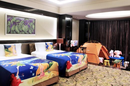 暑期遛娃💦【成都雅居乐豪生酒店】周五不加价
💰399元= 65平米豪华房（不含早）
✔️室外戏水区+室内恒温泳池+暑期亲子活动+儿童活动室 商品图4