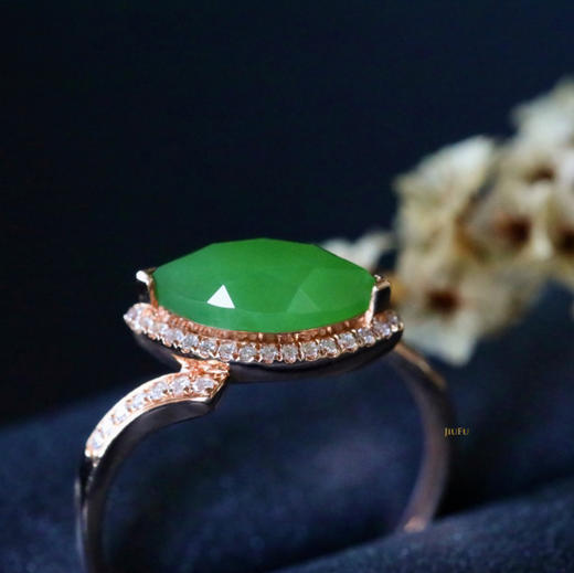 18K玫瑰金和田玉（碧玉）满钻戒指--慧眼 /切割马眼5*18mm/苹果绿 商品图1