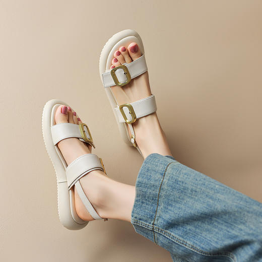 舒适休闲风金属方扣，厚底牛皮圆头皮带扣凉鞋AJ9063 商品图5