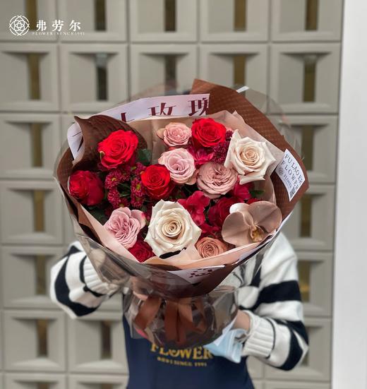 母亲节挚爱花束（正红色系） 商品图1