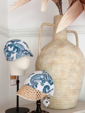  东方浪漫，JULIE DUBOIS X CSYSeLECTED 联名款遮阳帽 