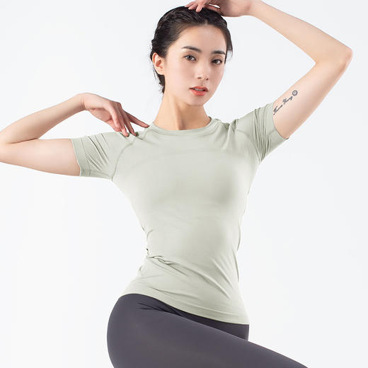 跃牌【化蝶双飞】系列无缝透气裸感健身t恤短袖速干运动瑜伽服MS1057 (不带胸垫） 商品图1